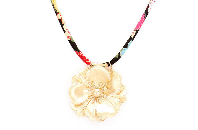 Gold Flower Necklace - Pink Krush